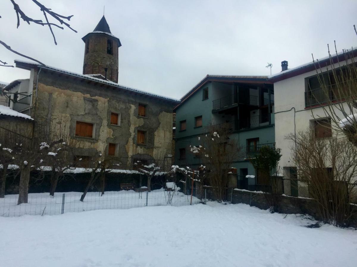 Casa Txep Apartman Vilaller Kültér fotó